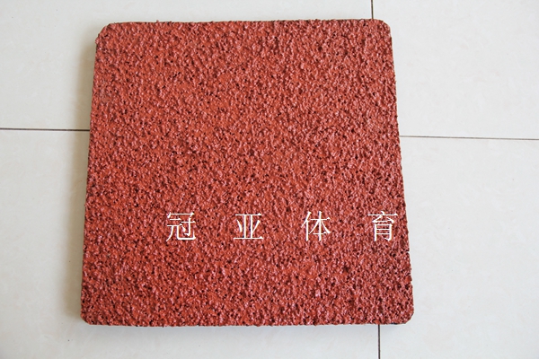 透氣型<a href=http://m.rkkor.cn target=_blank class=infotextkey>塑膠跑道</a>