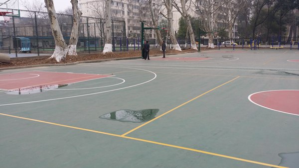 <a href=http://m.rkkor.cn target=_blank class=infotextkey>硅PU</a>籃球場