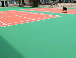 環(huán)保水性<a href=http://m.rkkor.cn target=_blank class=infotextkey>硅PU</a>球場-新國標(biāo)（施工流程和材料組成）