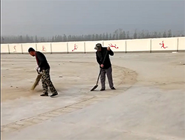 環(huán)保水性<a href=http://m.rkkor.cn target=_blank class=infotextkey>硅PU</a>球場-新國標(biāo)（施工流程和材料組成）