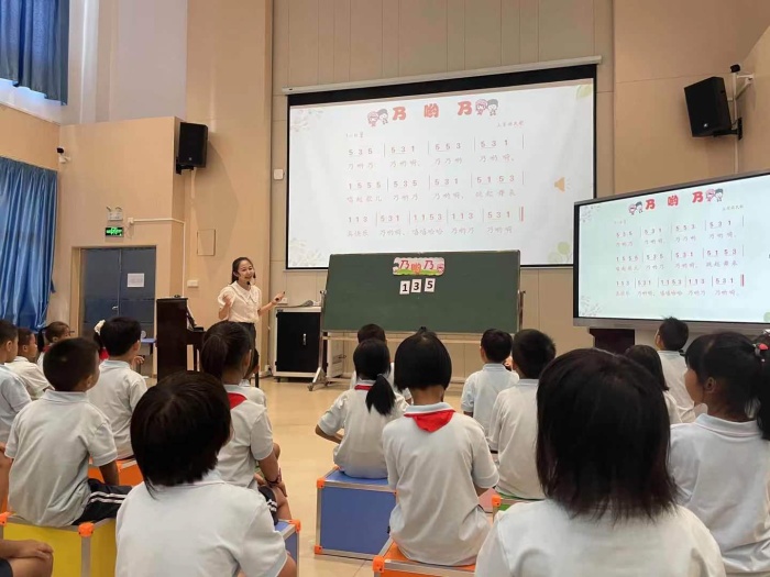 大涌鎮(zhèn)旗北小學(xué)開(kāi)展音樂(lè)專(zhuān)家指導(dǎo)活動(dòng)