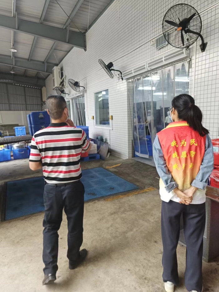 嚴把配餐質(zhì)量 打造健康膳食