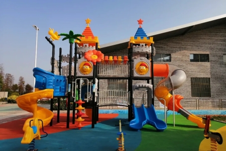 民眾街道家長(zhǎng)遛娃有新去處！這個(gè)兒童游樂區(qū)正式開放啦