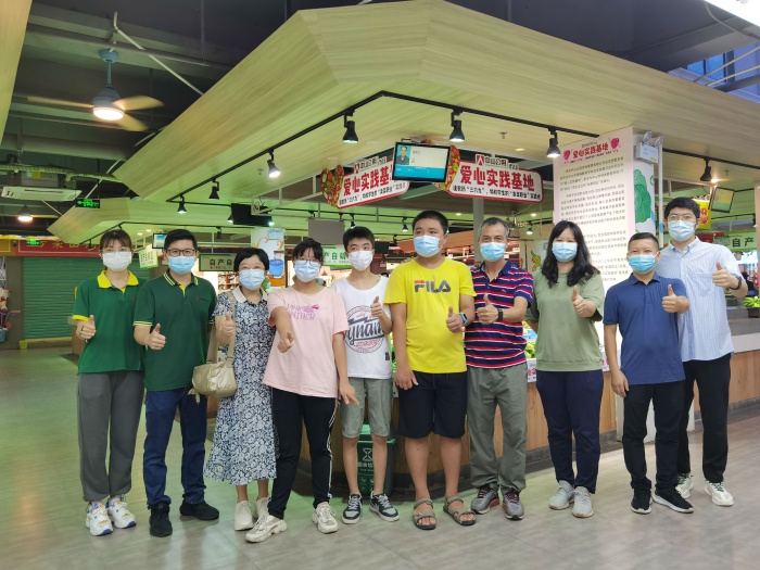 愛心菜檔長本領(lǐng)，學(xué)史力行見成效