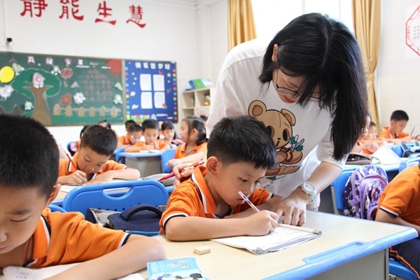 開(kāi)發(fā)區(qū)中心小學(xué)：托管到位，服務(wù)暖心