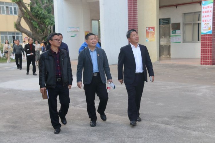 德育研討促提升，校際交流共發(fā)展