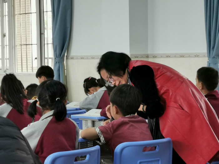 因勢利導，順學而教