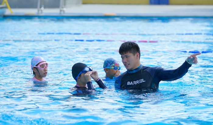 快樂(lè)“游”你，“泳”往直前