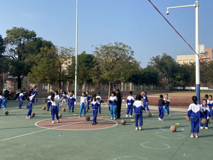 聽君一席話，勝讀十年書