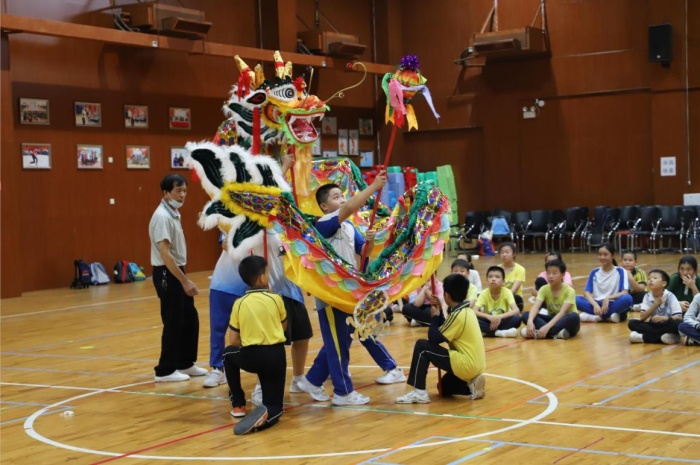 非遺進(jìn)校園，傳承我先行
