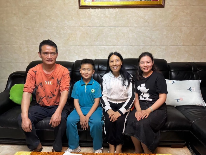 【黨建引領】凝聚家校情 合力促成長