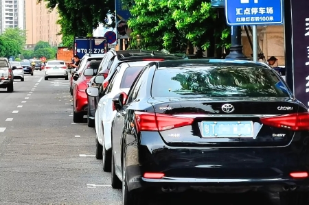 解決停車難，中山小欖將實行公共車位停車收費