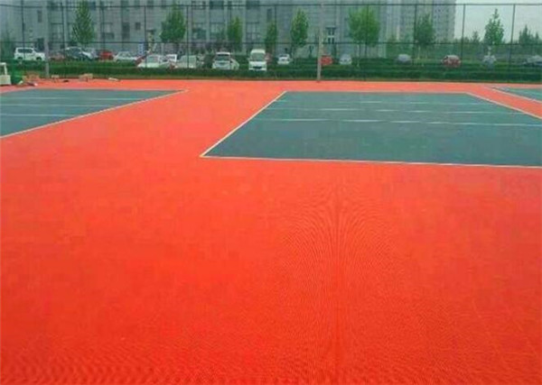 體育場(chǎng)<a href=http://m.rkkor.cn target=_blank class=infotextkey>塑膠跑道</a>