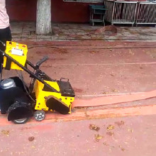 江陰PU塑膠跑道鏟除機 手推式塑膠跑道鏟削機  電動