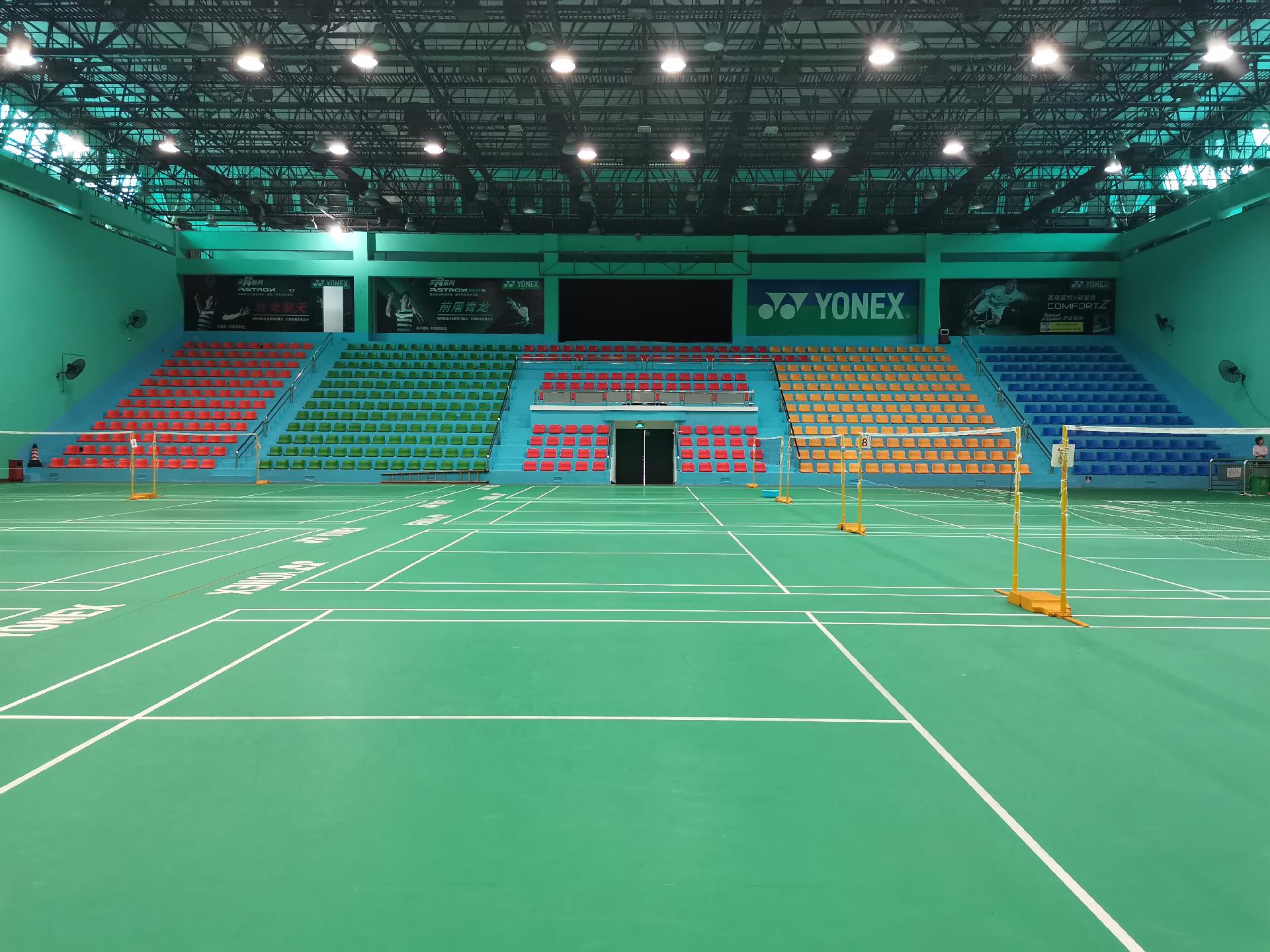 荔灣區(qū)體育館（場）