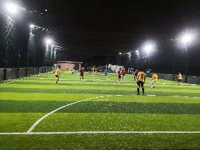 星空足球場(chǎng)