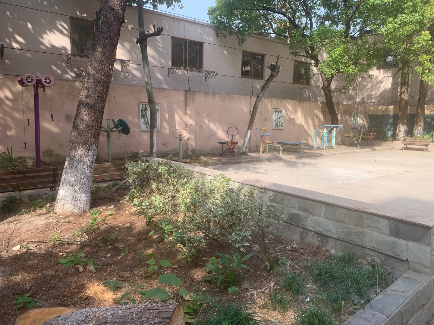 王家宅居委北張家浜路188弄健身點(diǎn)