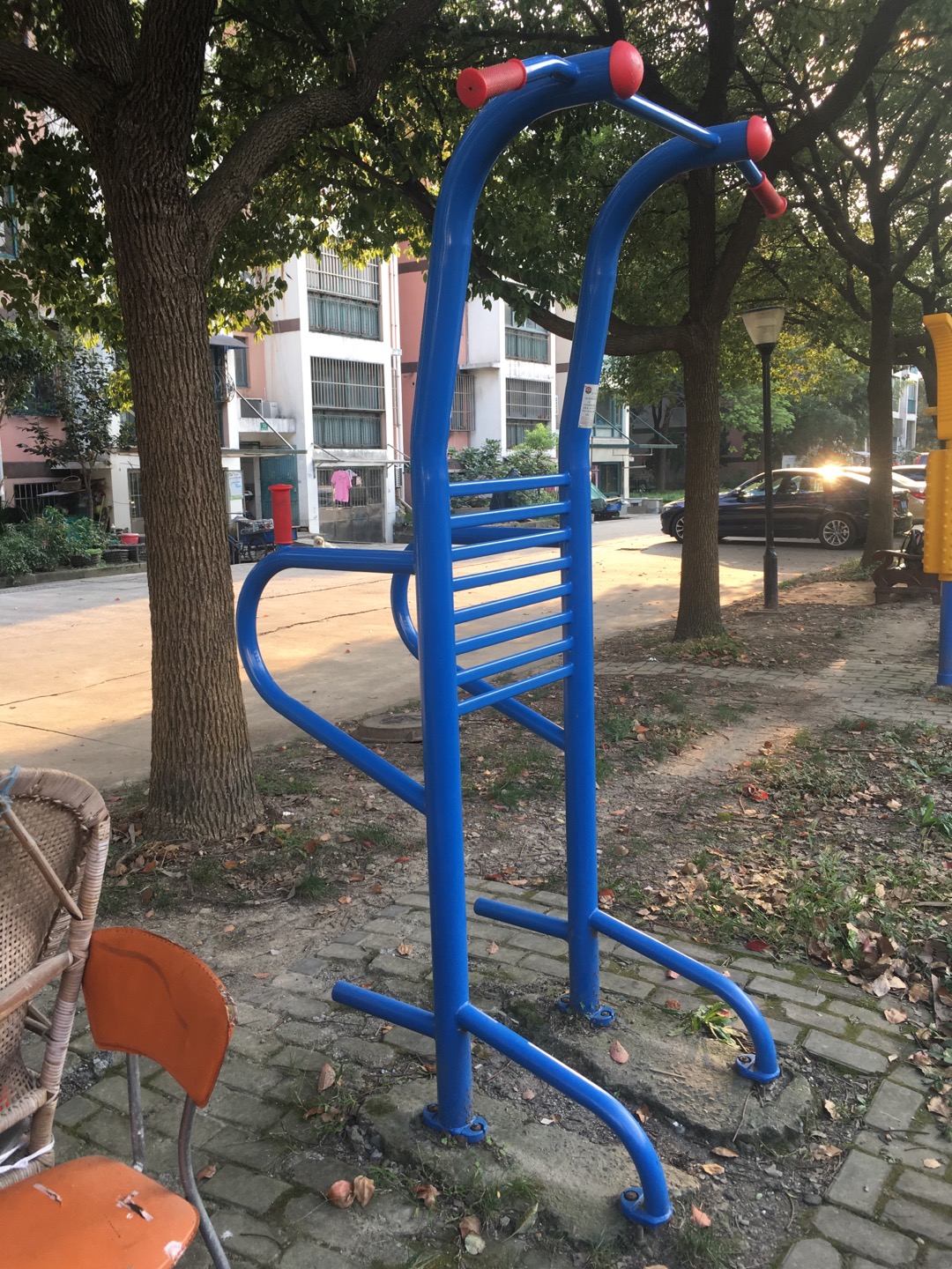 多功能訓(xùn)練器