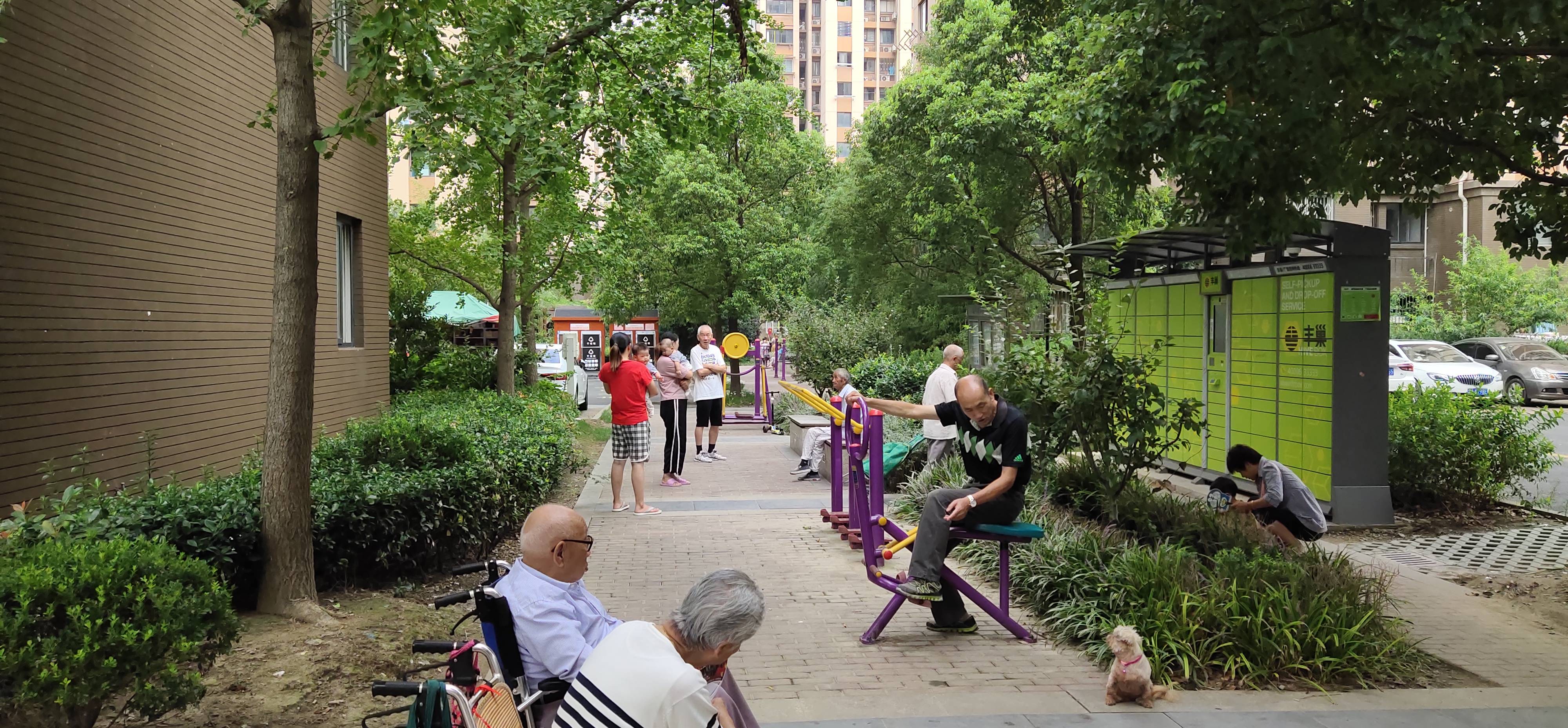 寶欣苑居委（七村）