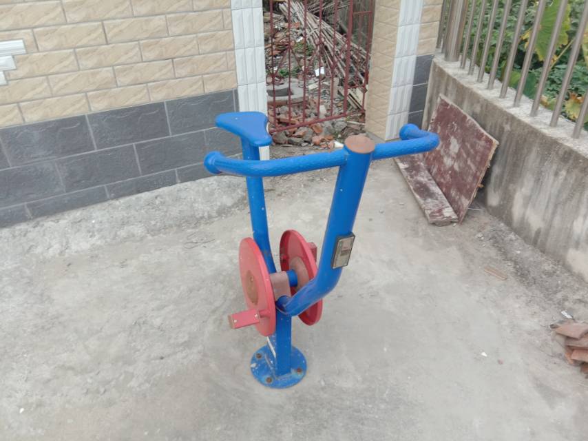 直立健身車(chē)