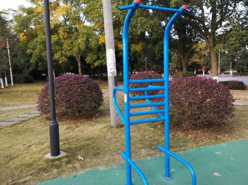 多功能訓(xùn)練器