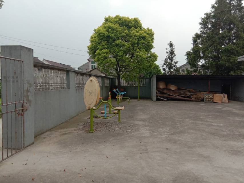 安新村周東村健身點