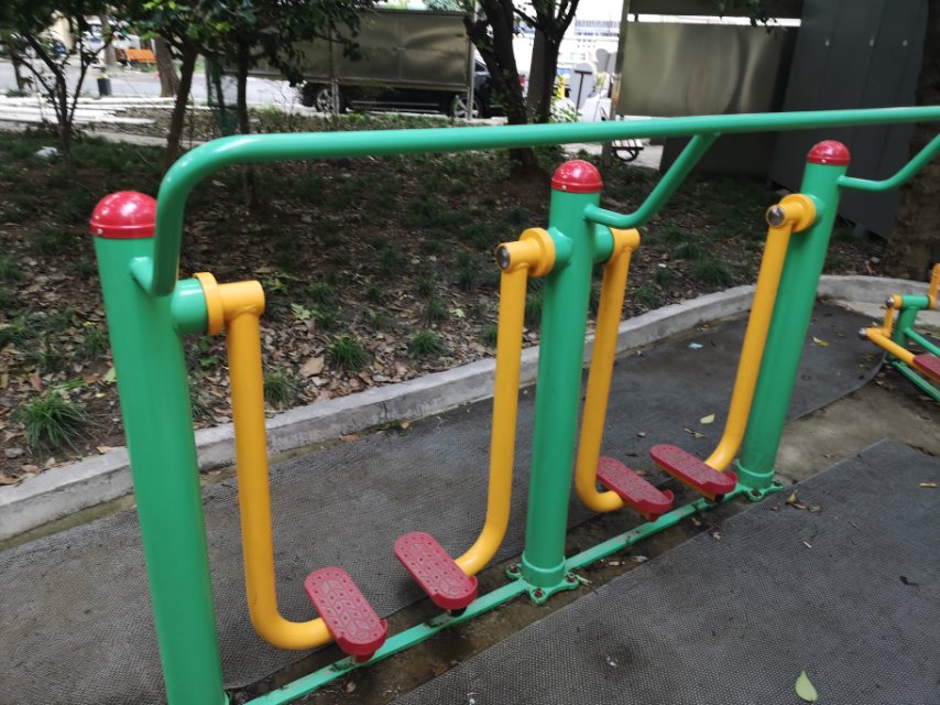 兩聯(lián)漫步機(jī)