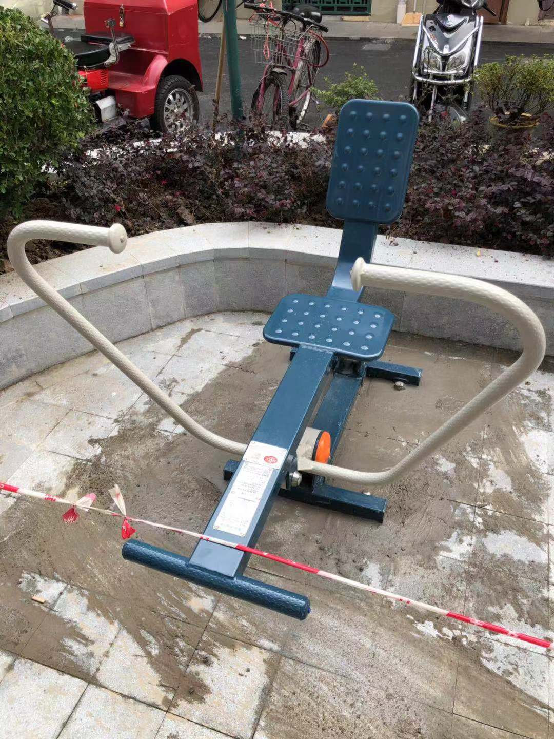 靜安區(qū)彭浦新村街道第五居委健身點(diǎn)（彭浦新村405號）