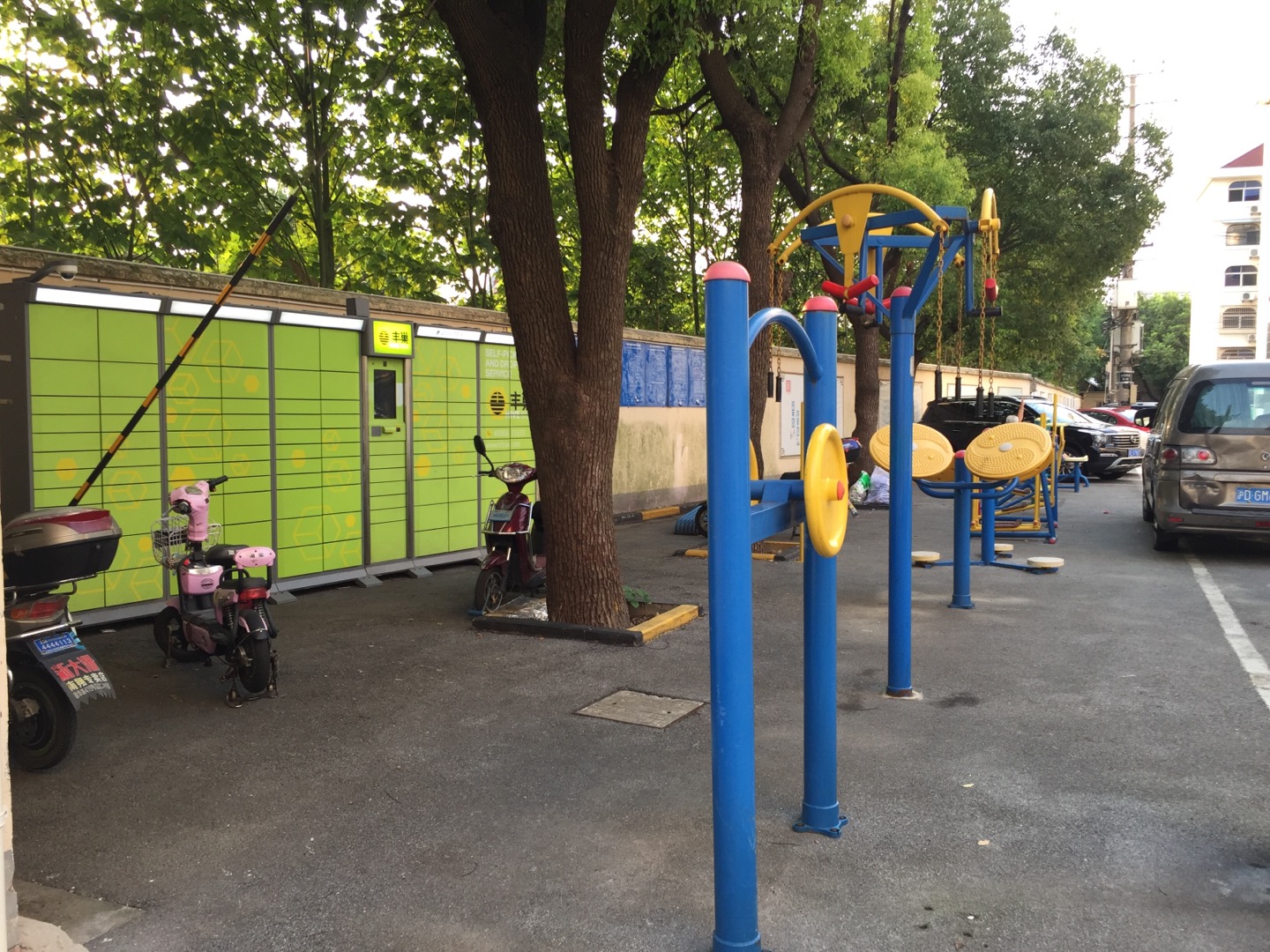 虹翔社區(qū)健身點(diǎn)