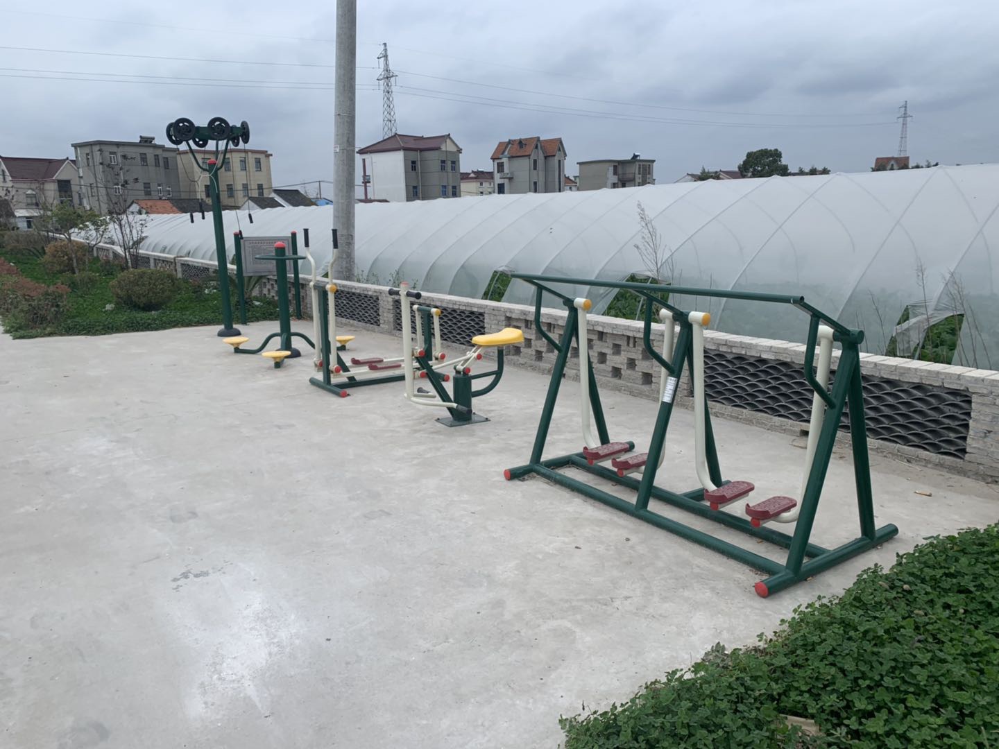 萬興村萬二7組健身點(diǎn)