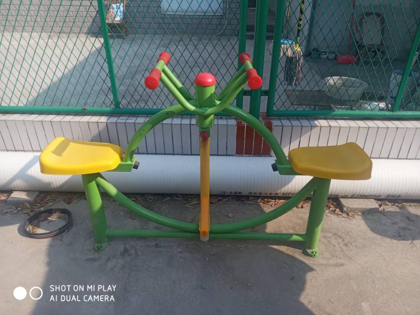 下肢康復(fù)器