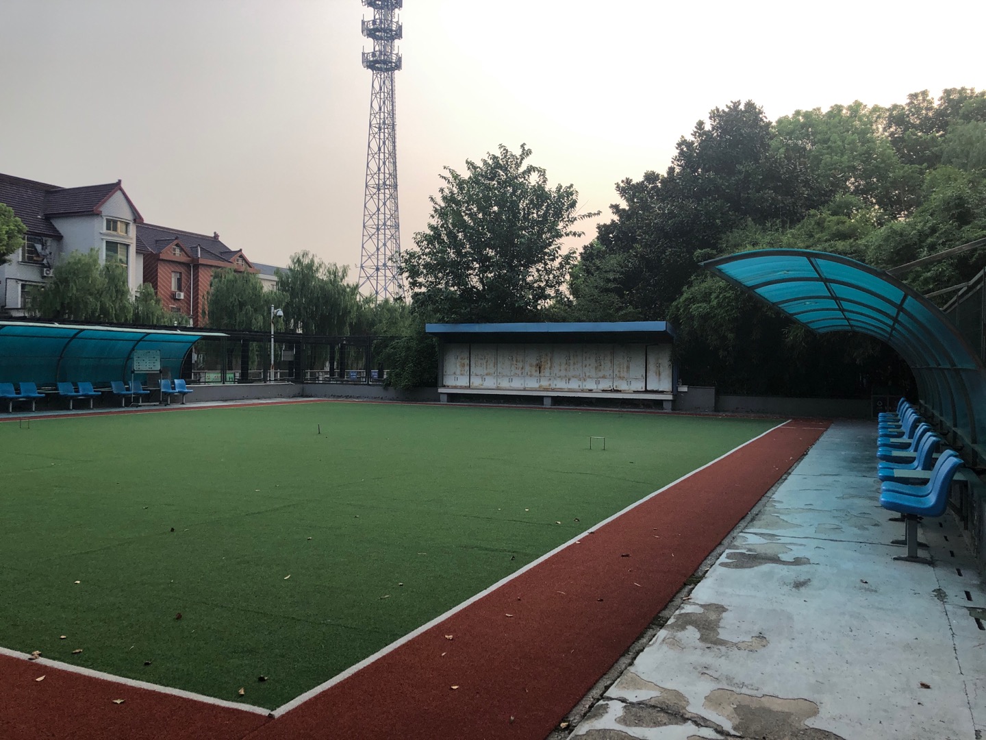 趙巷社區(qū)運(yùn)動場