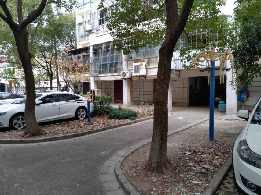 惠晨苑B區(qū)健身點(diǎn)