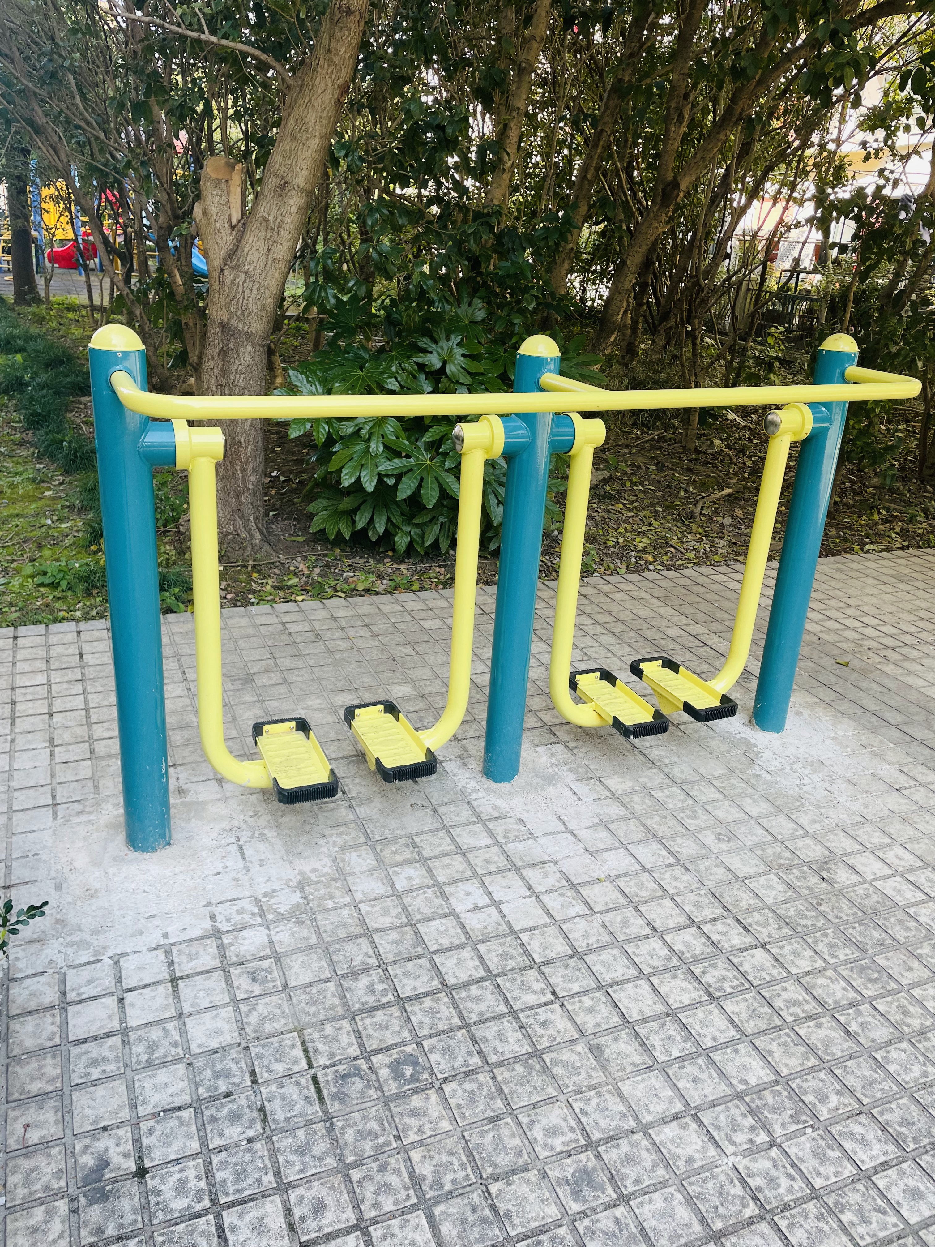 二位智能太空漫步機