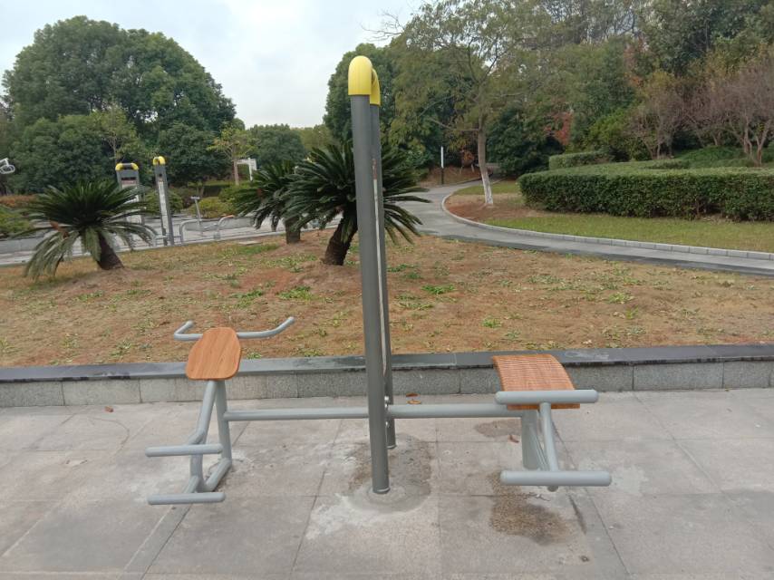 背腹肌訓(xùn)練器