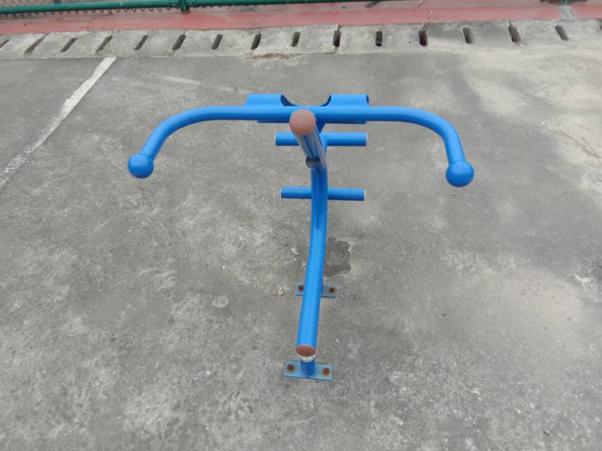 背肌訓(xùn)練器