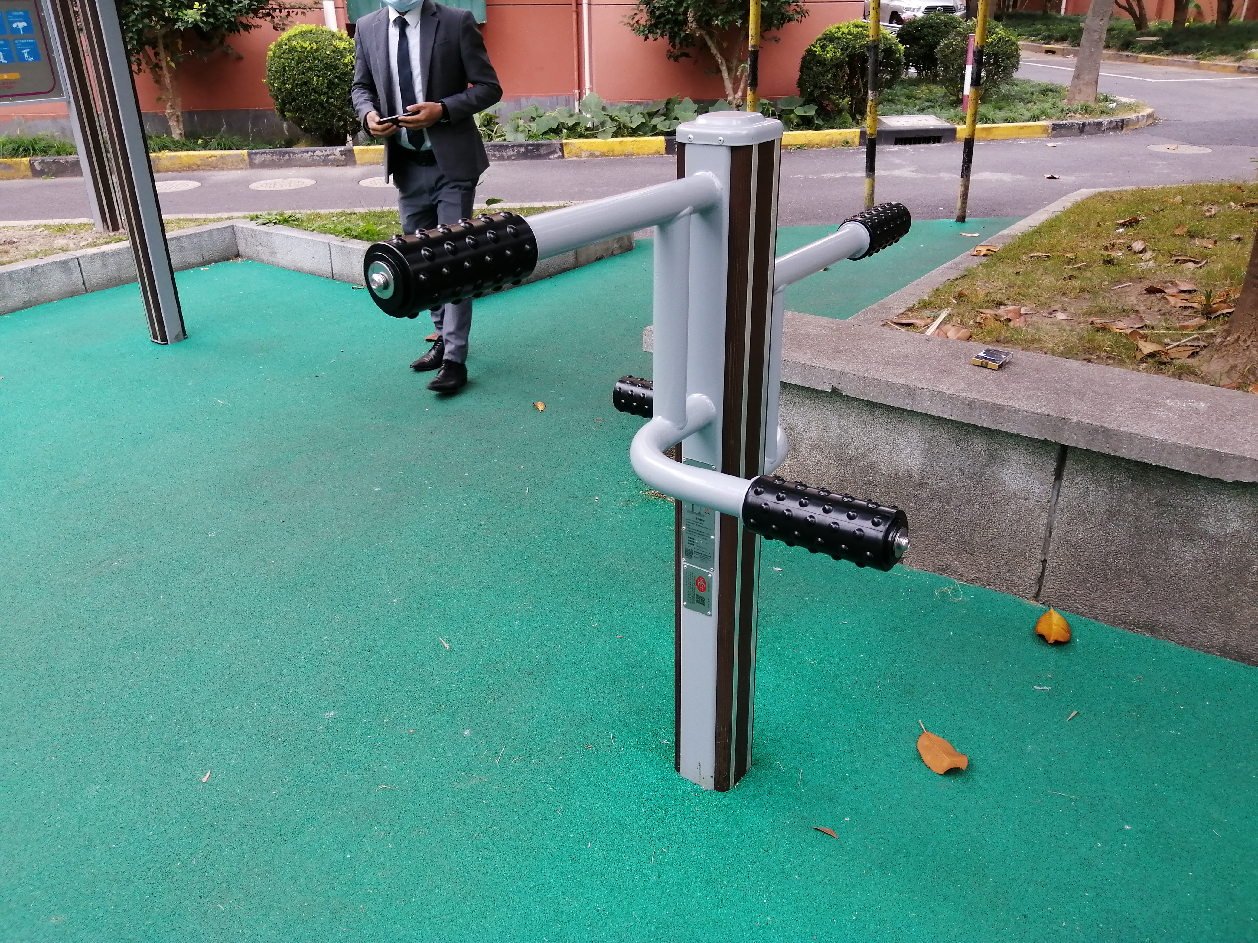 四聯(lián)壓腿按摩器