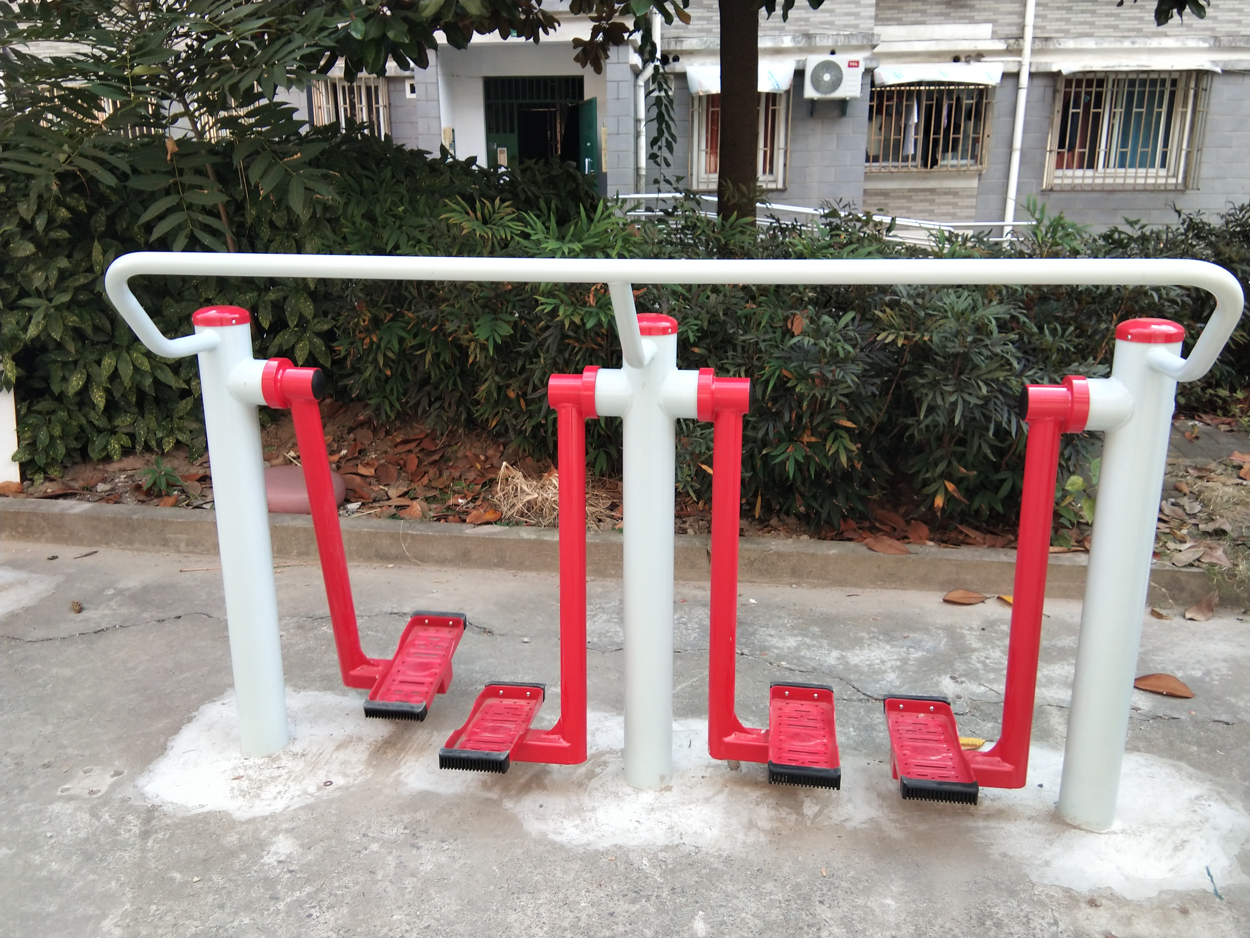 兩聯(lián)漫步機(jī)