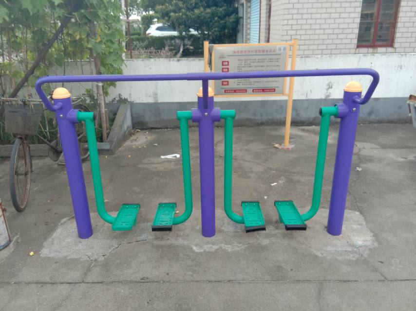 太空漫步機(jī)