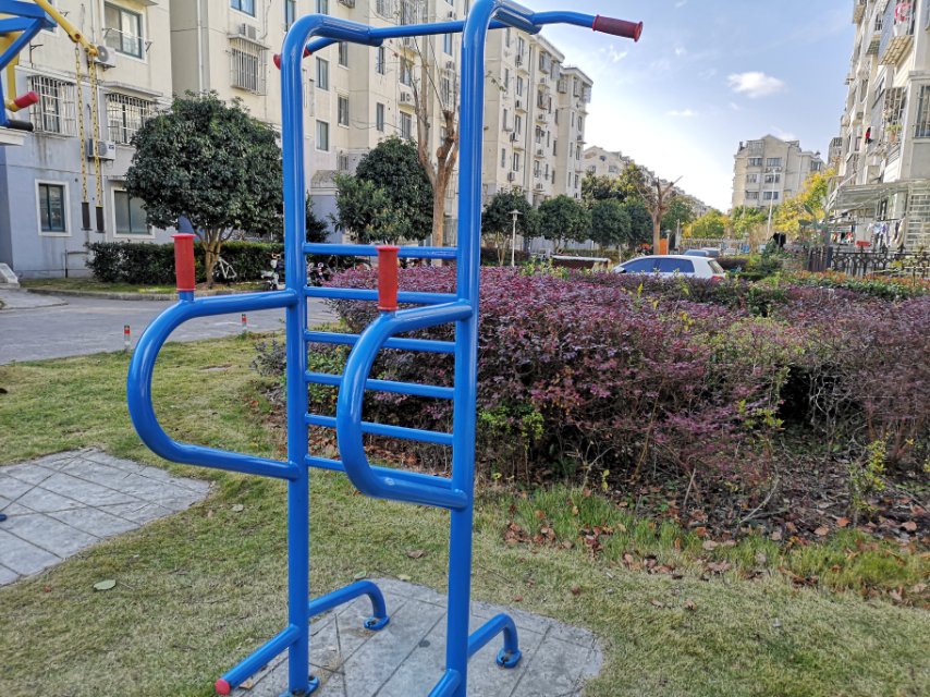 多功能訓(xùn)練器