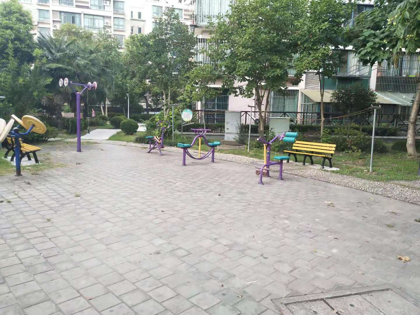 新月麗苑健身點