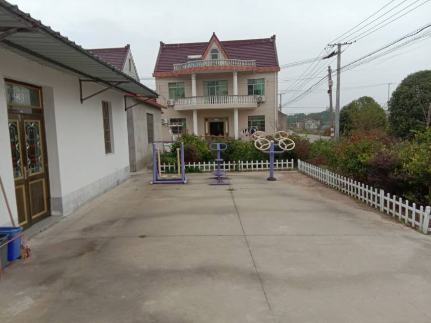 堡鎮(zhèn)瀛南村4、5組倉(cāng)庫(kù)健身點(diǎn)