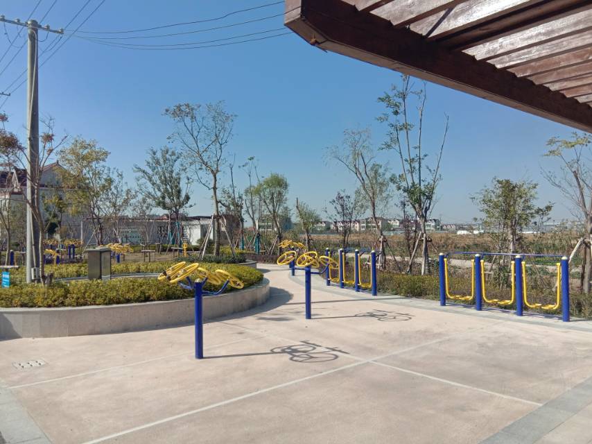 星火村15組666號東健身路徑