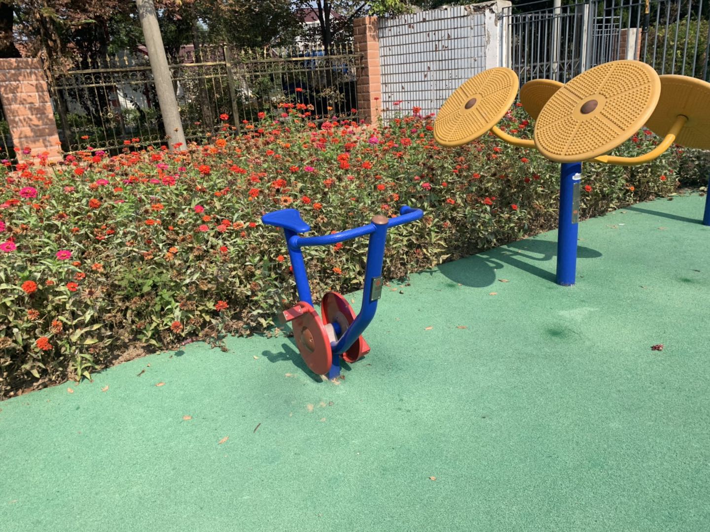 直立健身車(chē)