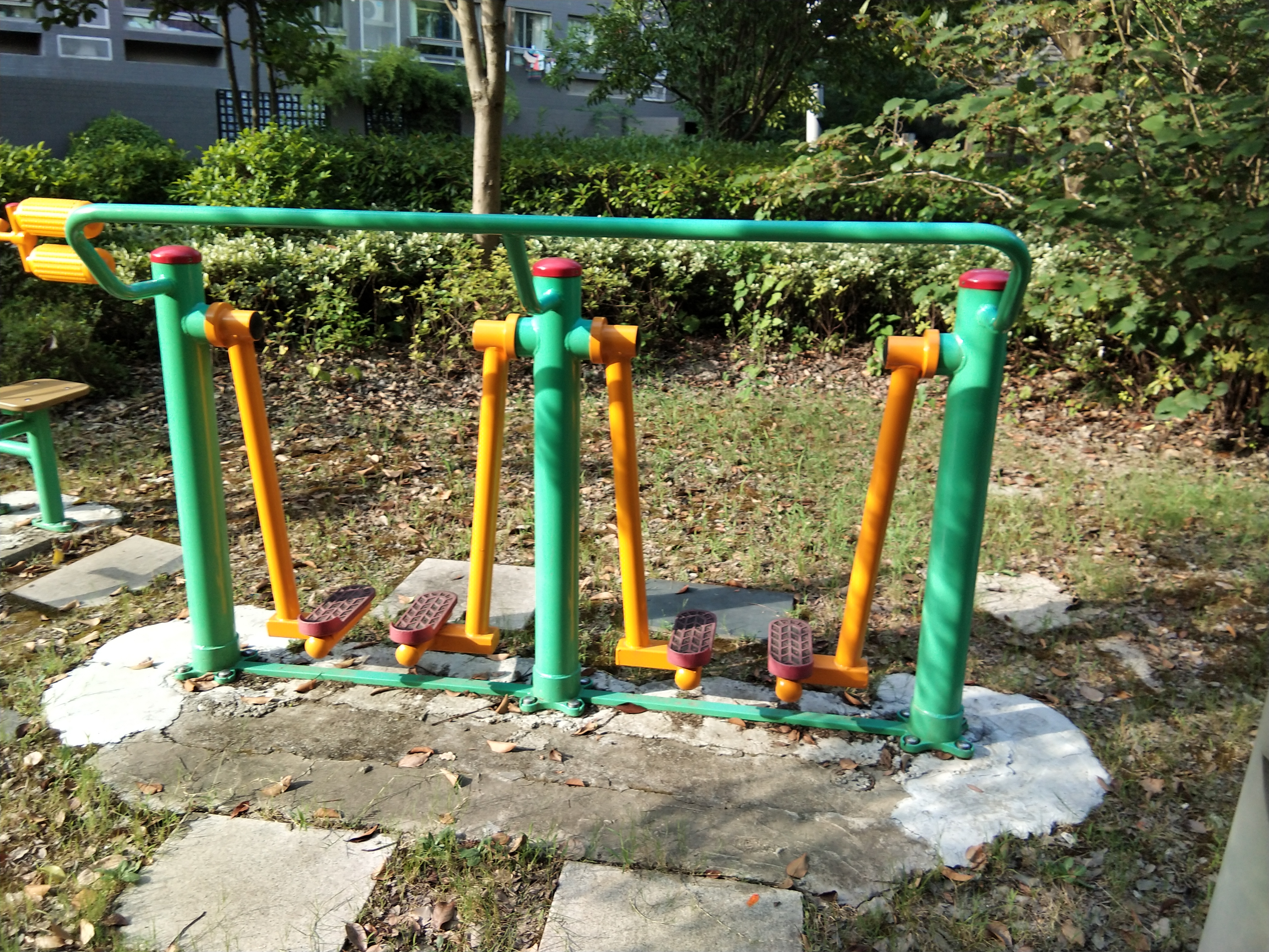 兩聯(lián)漫步機(jī)