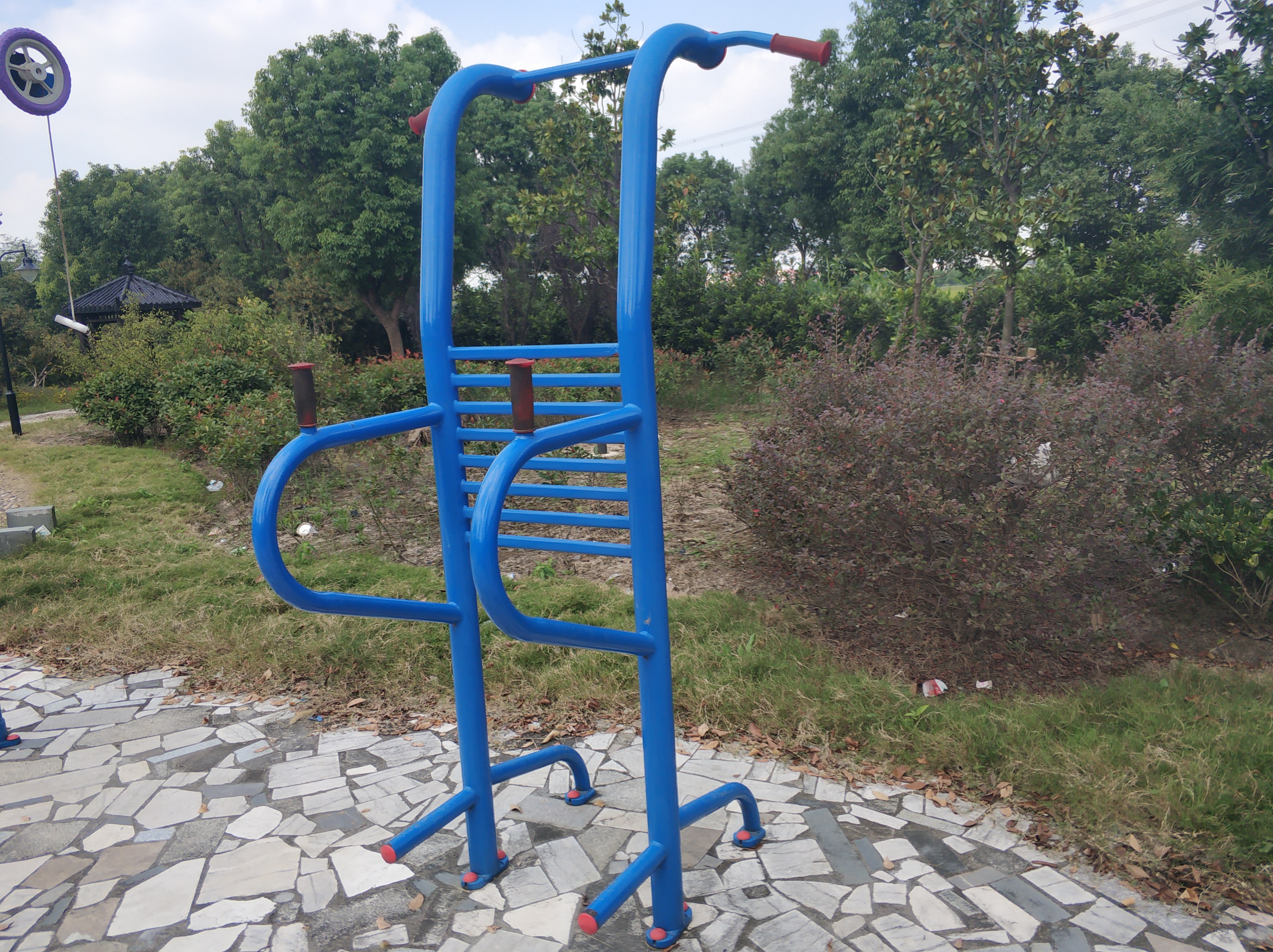 多功能訓(xùn)練器