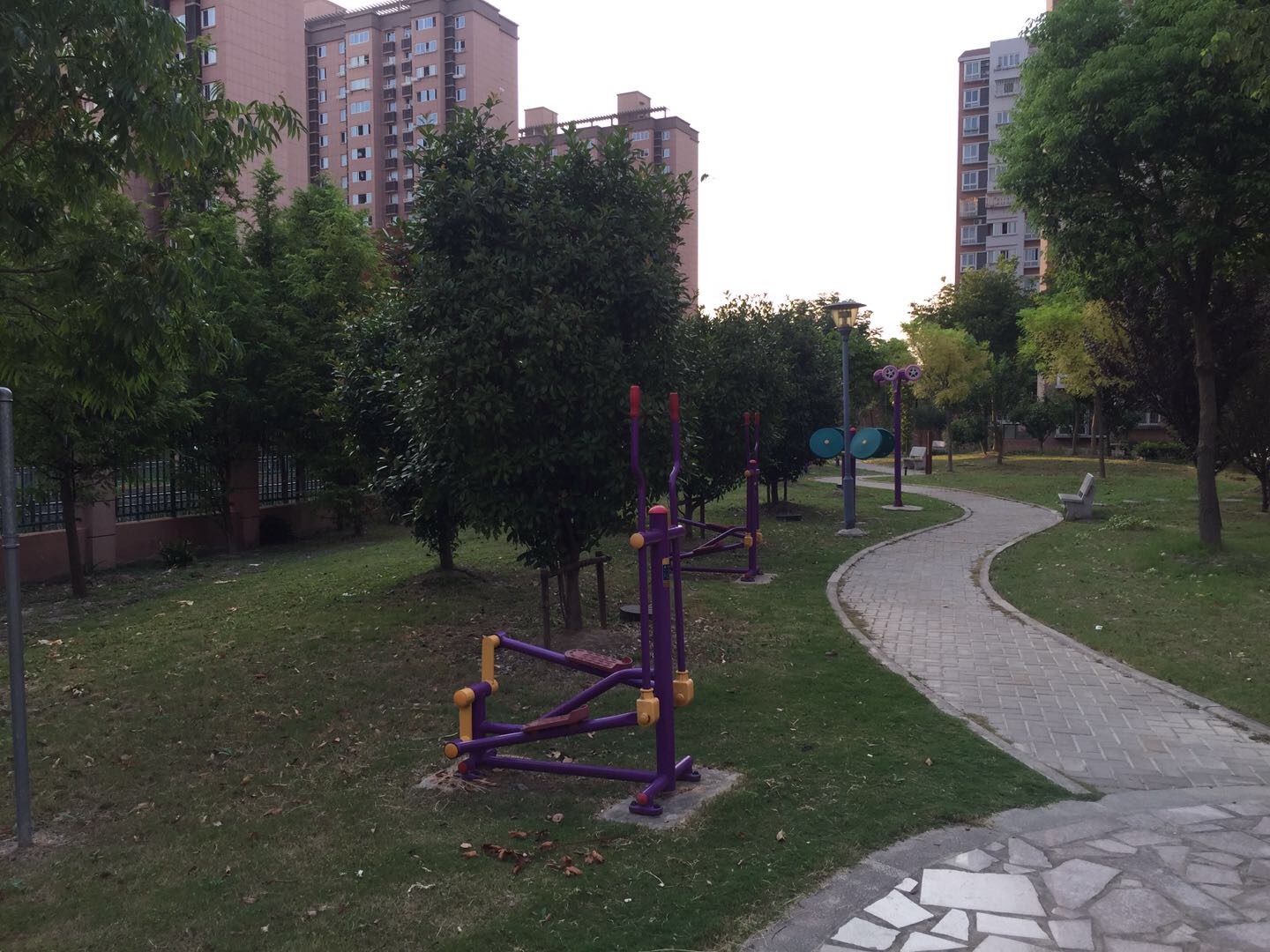 羅寧雅苑健身點(diǎn)