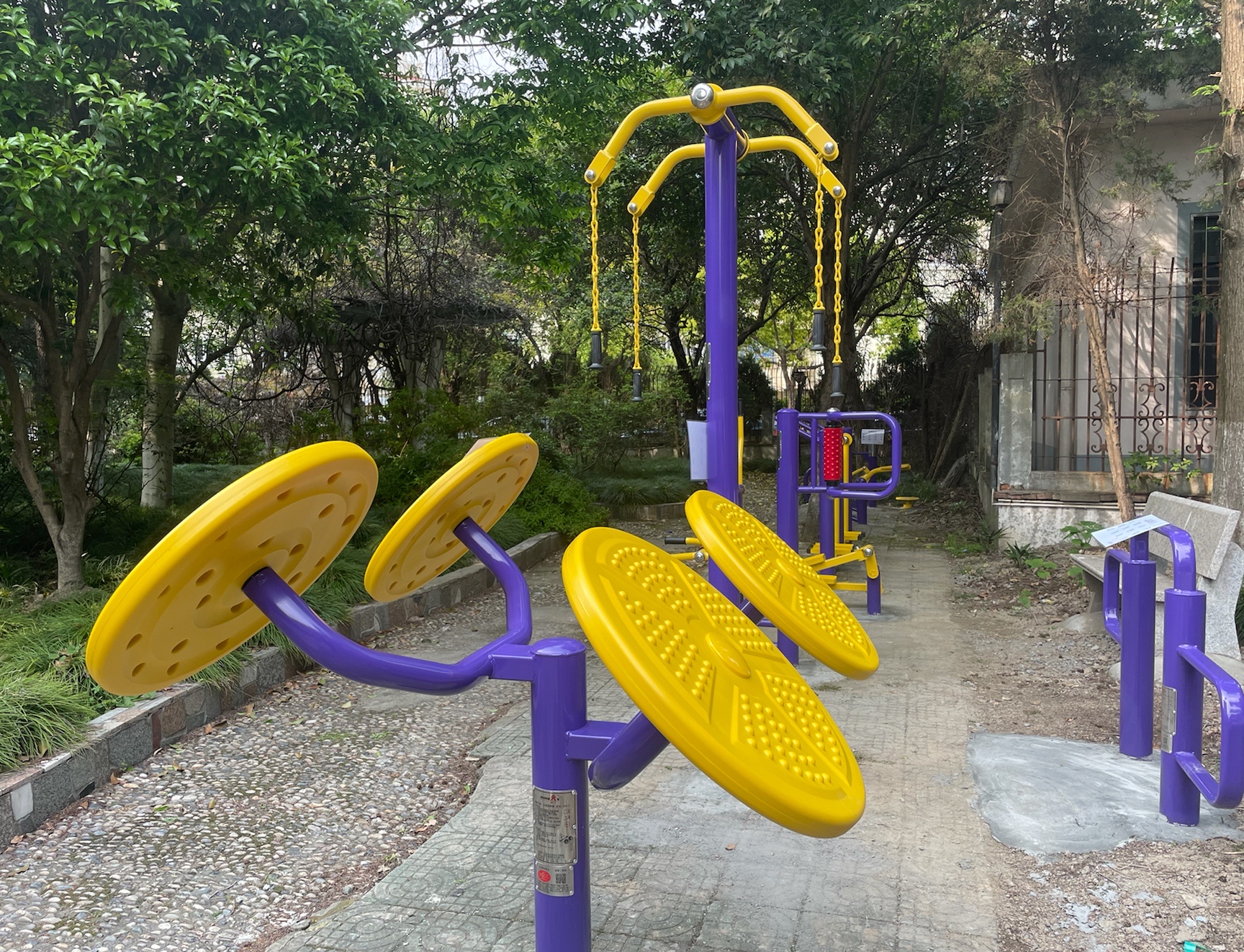 潤峰苑健身點(diǎn)