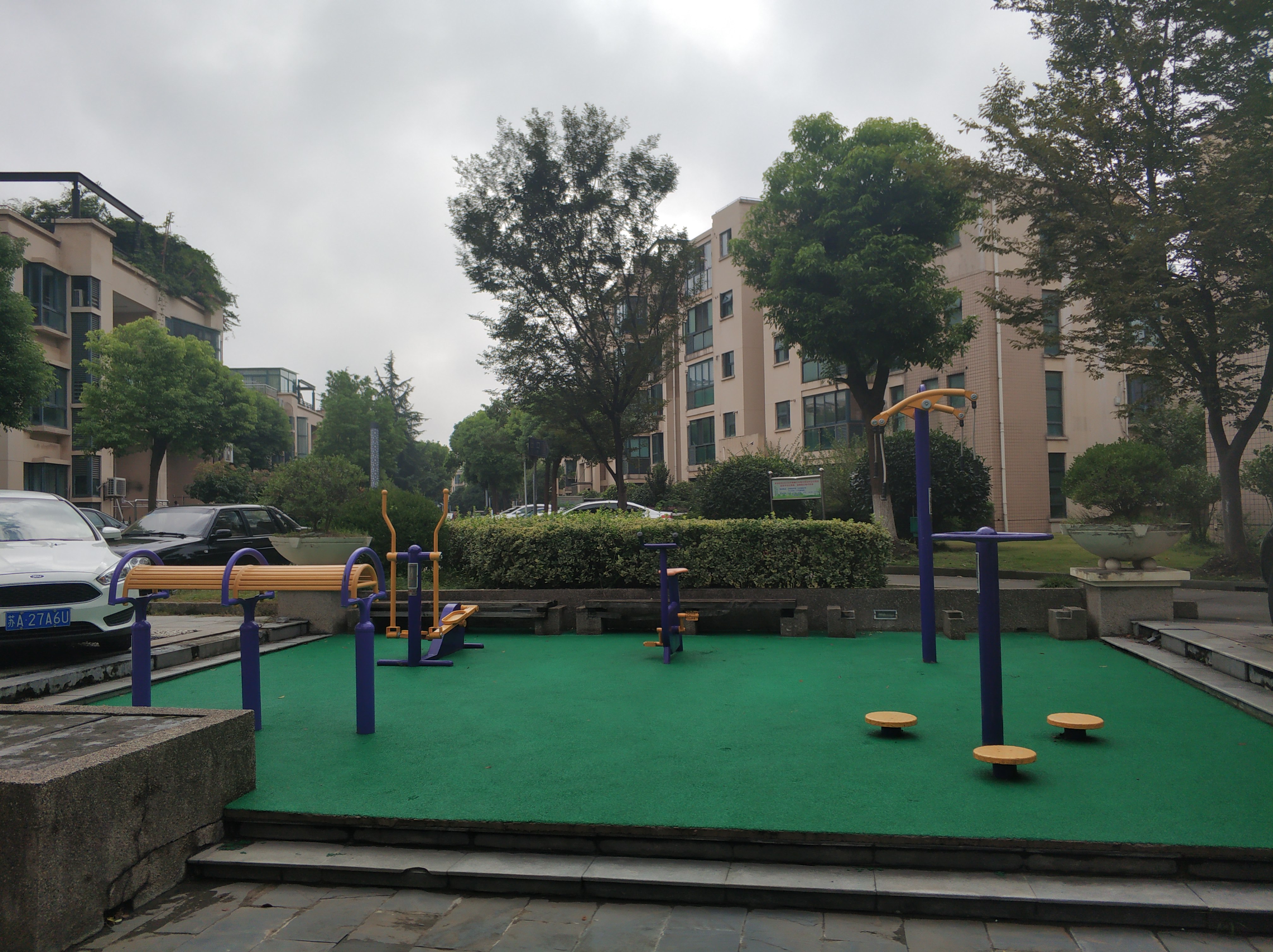 夏陽湖社區(qū)健身點3