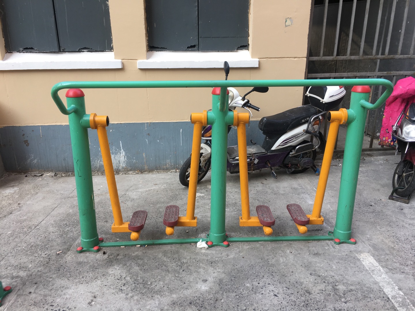 兩聯(lián)漫步機